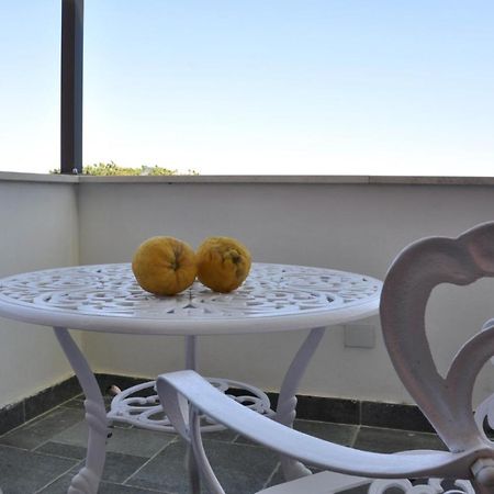 Calise Guest House Procida Exterior photo